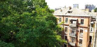 Апартаменты Kyiv TOP LOCATION Cozy apt in old city fast WIFI selfchekin Киев Апартаменты с 1 спальней-42
