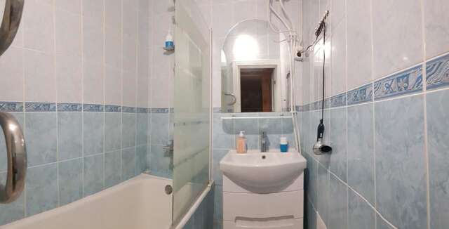 Апартаменты Kyiv TOP LOCATION Cozy apt in old city fast WIFI selfchekin Киев-11
